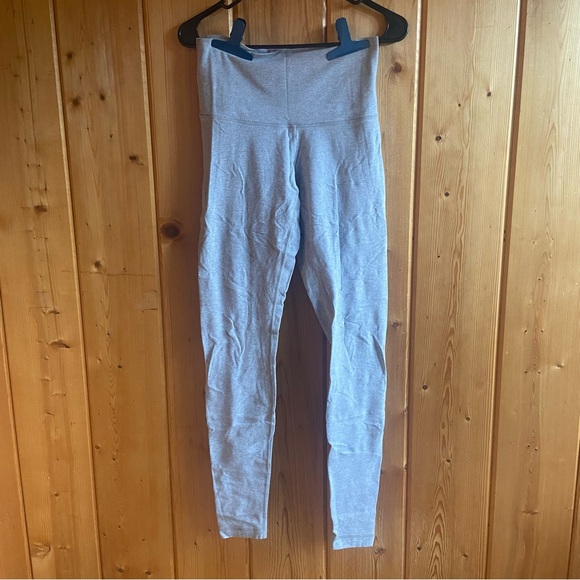 Lululemon Wunder Under Light Grey High Waisted Legging Cotton Pant - Picture 3 of 7